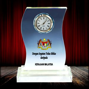 ICQ 014 - Memorable Crystal Clock Series