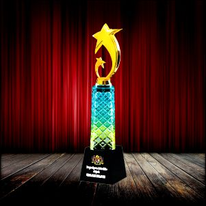 ICV 051 - Exclusive Crystal Trophy