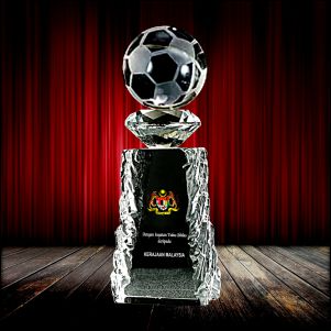 ISS 006 - Crystal Metal Sport Trophy