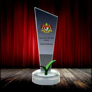 ICA 192 - Eco Friendly Crystal Award